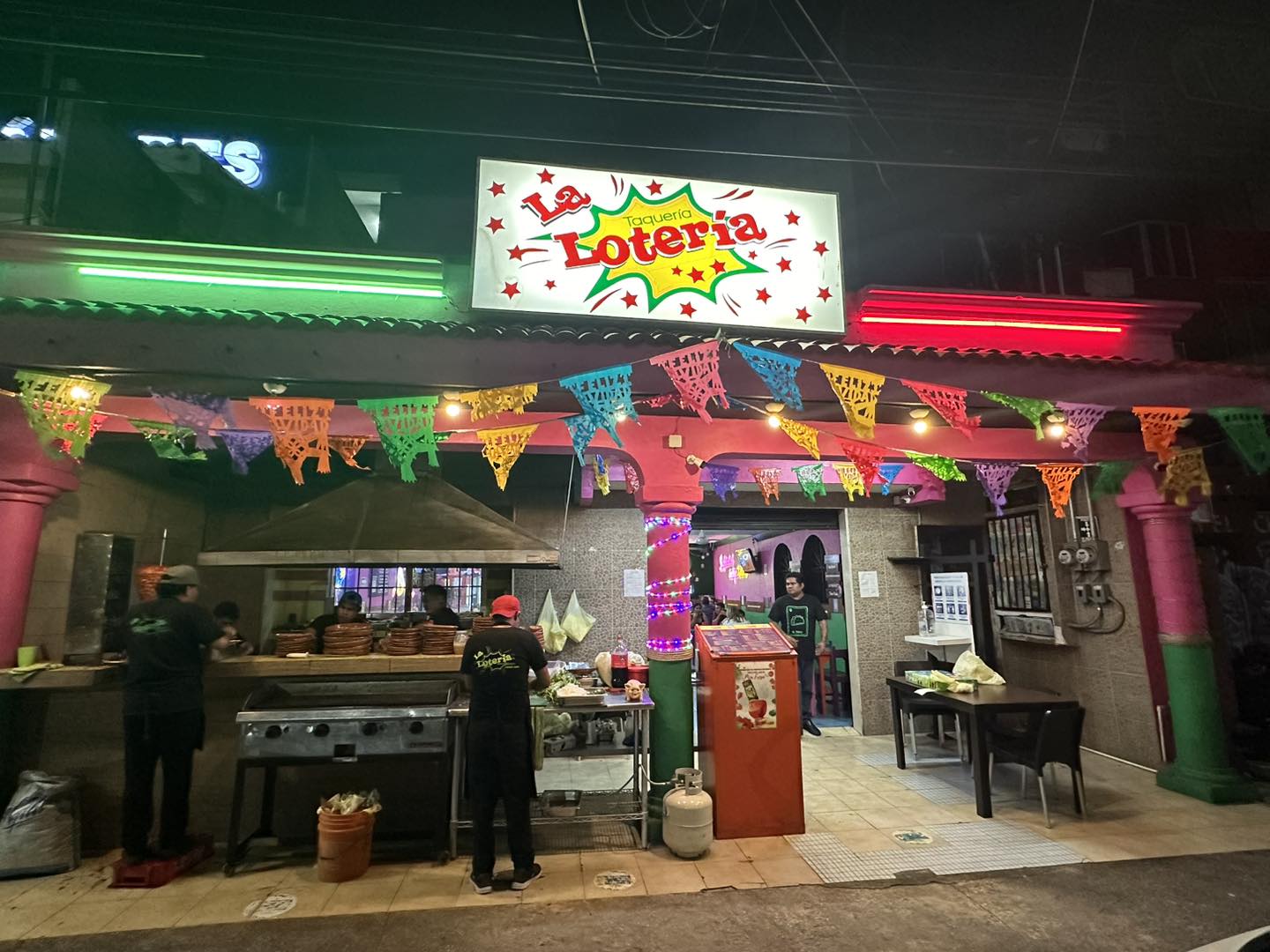 Descubre el sabor único de los tacos de arrachera en La Lotería